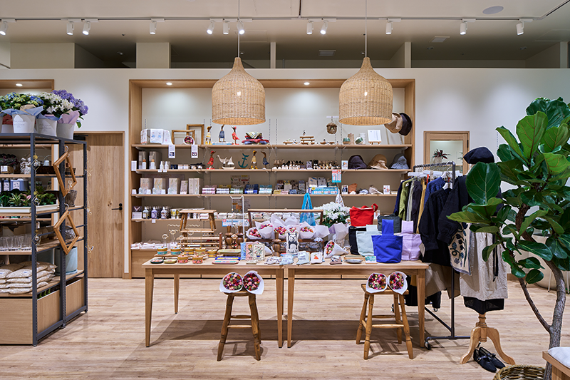 IN NATURAL港北店